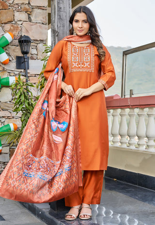 Women Floral Embroidered Empire Thread Work Roman Slik Kurta Pant With Dupatta-KS-256