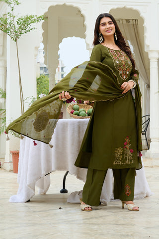 Women Ethnic Motifs Embroidered Empire Thread Work Chanderi Cotton Kurta with Trousers & With Dupatta-IV-1100