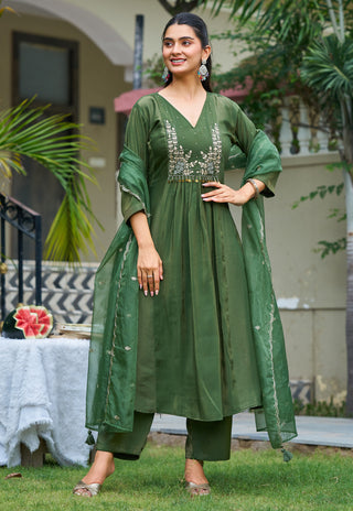 Embroidered Kurta Set with Dupatta – IV-1146 - product view 3