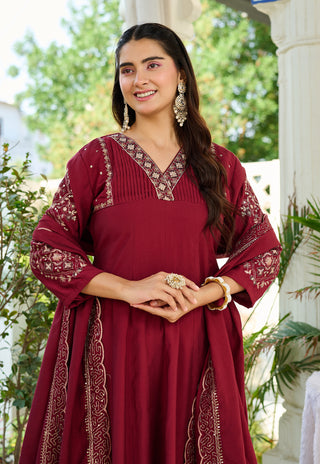 Wine Velvet-Tone Embroidered Kurta Set - product detail view